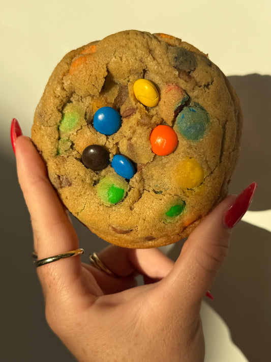 Box of six cookies - m&ms